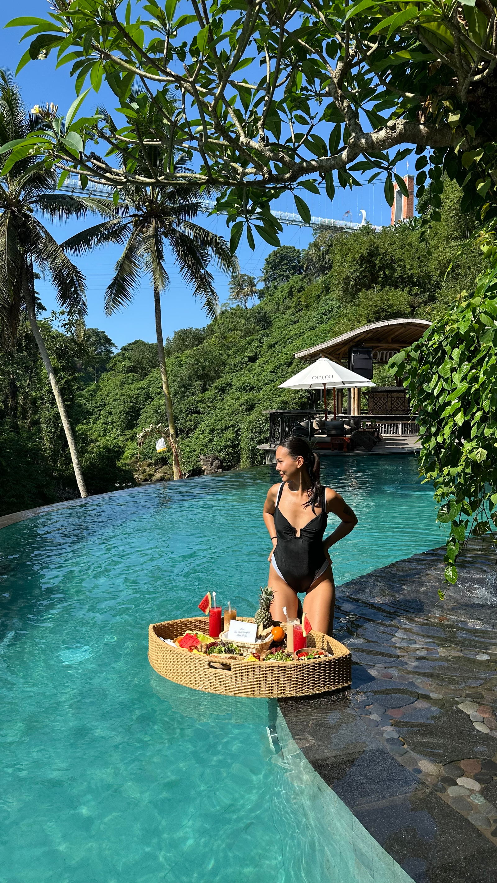 Закат на пляже Бали